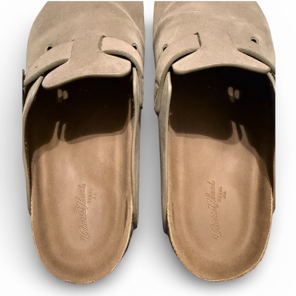 Universal Thread Betsy Clog Mules - image 4